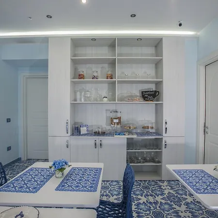 Oda ve Kahvaltı Golfo Delle Sirene