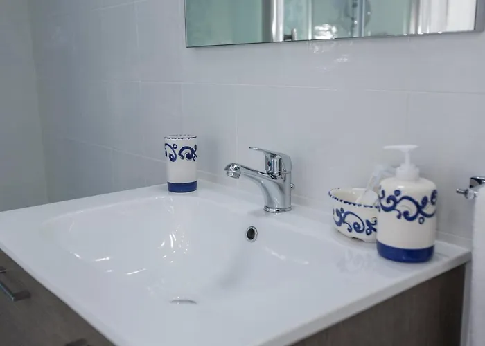 לינה וארוחת בוקר Golfo Delle Sirene 4*